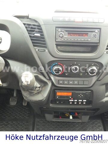 Trostrani kiper kombi IVECO 70 C 18 DoKa/Kipper/Palfinger Kran/Greifer/2xAHK