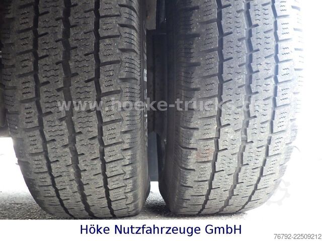 Kiper kombi IVECO 70 C 18 DoKa/Kipper/Palfinger Kran/Greifer/2xAHK