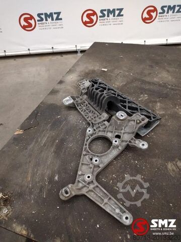 Cabine Mercedes Occ voetbord Mercedes Actros MP4 A9608850845