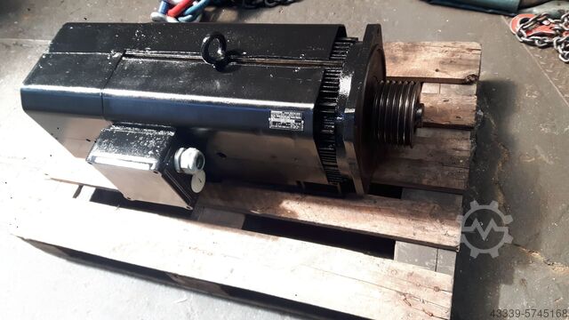 Motor del husillo principal Torno CNC INDRAMAT 2AD160C-B35LA1-BS03-A2V2