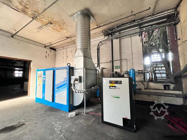 COMPRESSORE D'ARIA + ESSICCATORE D'ARIA DEMAG MARATHON 301 9 bar, 28 m³/min