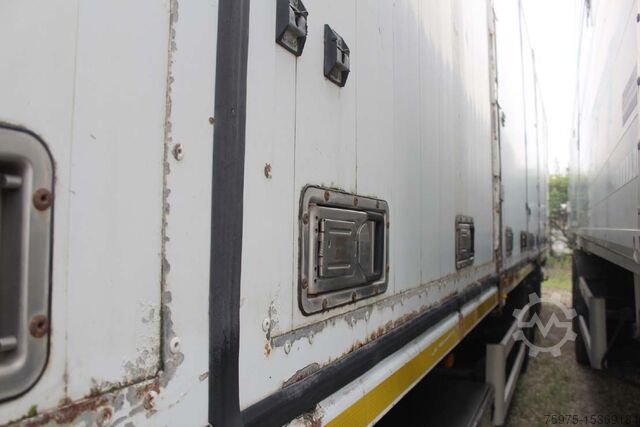 ημιρυμουλκούμενο με επιφάνεια βαδίσματος tmt