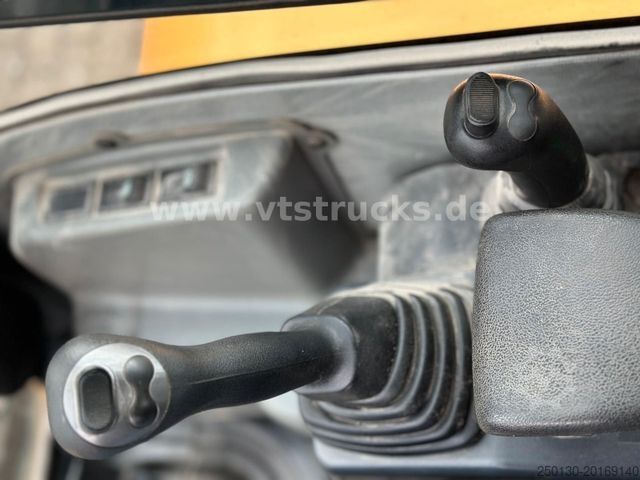 Mini excavator HYUNDAI Robex 35Z-9A Minibagger Schwenklöffel 369 Std.