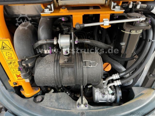 Mini excavator HYUNDAI Robex 35Z-9A Minibagger NEU 9 Std.