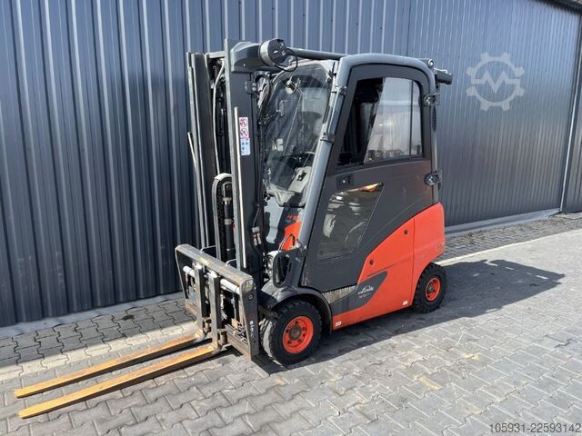 Chariot élévateur à fourche diesel Linde H16D-01