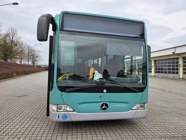 Autocar interurbain MERCEDES-BENZ LE 530 40+56+1+1