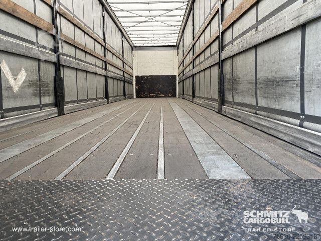 Semi-reboque aberto com lona Kögel Semitrailer Curtainsider Standard