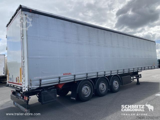 Semi-reboque aberto com lona Kögel Semitrailer Curtainsider Standard