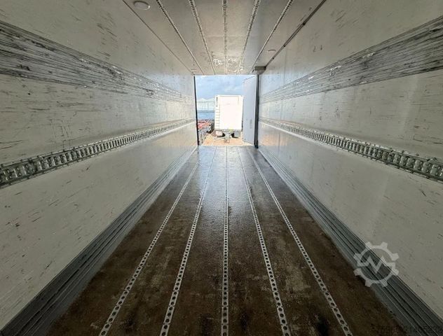 Hűtős teherautó SCANIA S500 6X2 RETARDER 50 CC COMBI 2x TAILLIFT TOP CO