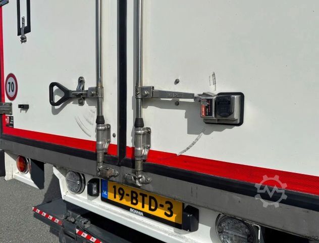 Hűtős teherautó SCANIA S500 6X2 RETARDER 50 CC COMBI 2x TAILLIFT TOP CO