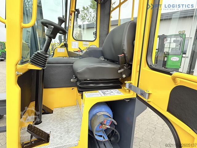 Wózek widłowy czterokierunkowy Combilift C4000 GAS DUPLEX 4600 FREE-LIFT CABIN