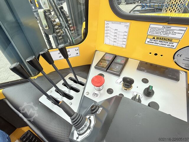 Wózek widłowy czterokierunkowy Combilift C4000 GAS DUPLEX 4600 FREE-LIFT CABIN