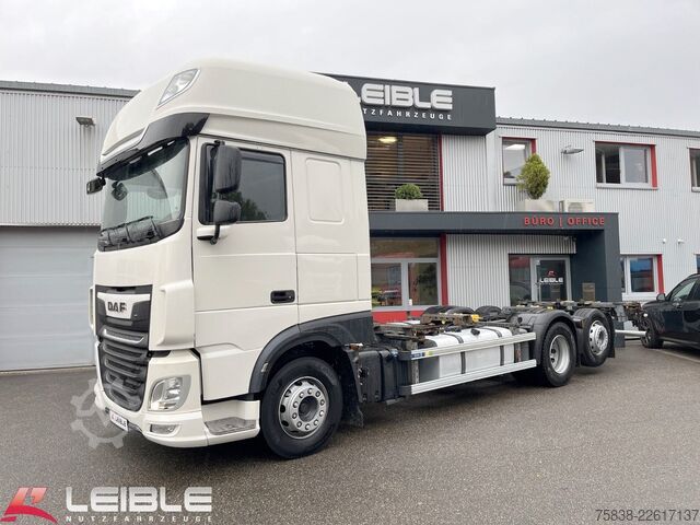 Kamion sa zamjenjivom nadogradnjom DAF XF 480 6x2 BDF-SDG/ Multiwechsler*Lenkachse*