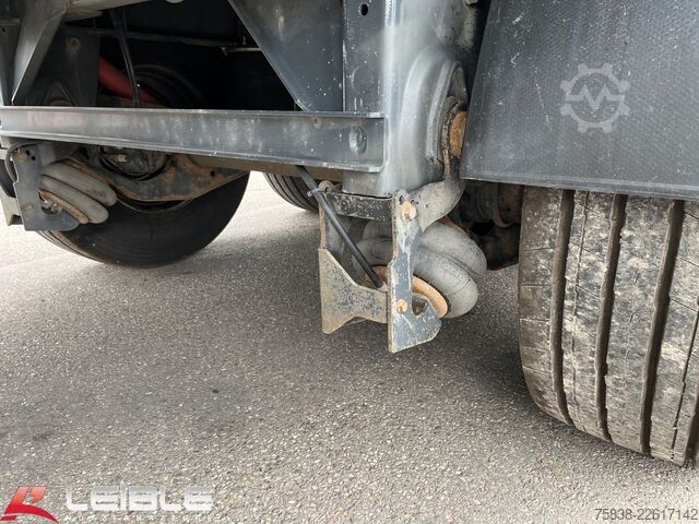 Semirremolque de troncos SCHWARZMÜLLER S1*Holzrungen & Plattform*Liftachse*SAF-Achsen*