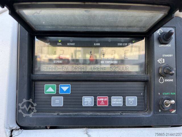 Chladírenská/mrazírenská přeprava Schmitz Cargobull / SOR Iberica / Carrier Vector 1550 Reefer / Fr...