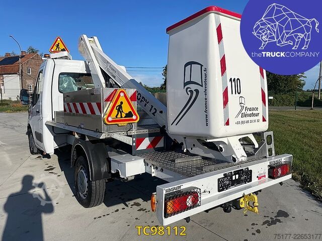 Zvedací plošina Renault Master Hoogtewerker