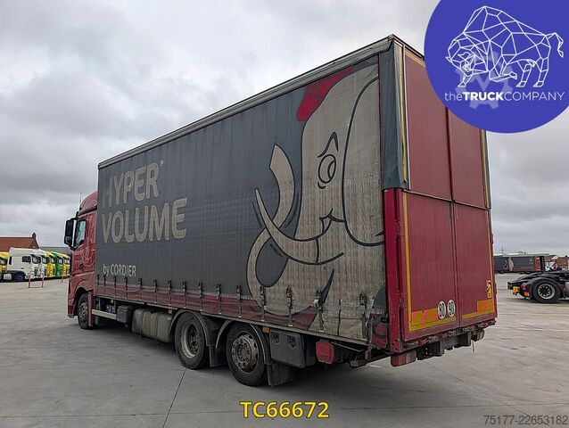 Posuvná plachta Mercedes-Benz Actros 2548
