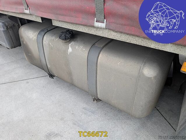 Posuvná plachta Mercedes-Benz Actros 2548