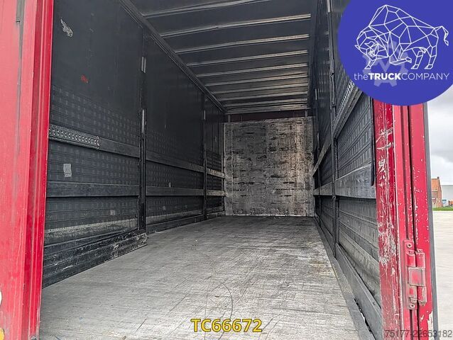 Posuvná plachta Mercedes-Benz Actros 2548