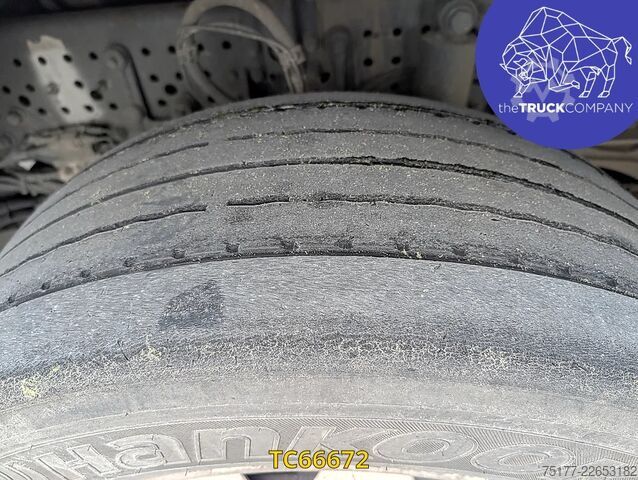 Posuvná plachta Mercedes-Benz Actros 2548