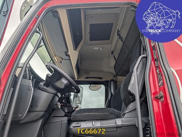 Posuvná plachta Mercedes-Benz Actros 2548