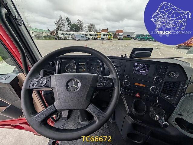 Posuvná plachta Mercedes-Benz Actros 2548