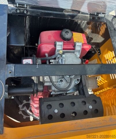 Miniexcavatoare JPC HT12 Neugerät 12x verfügbar!!!!