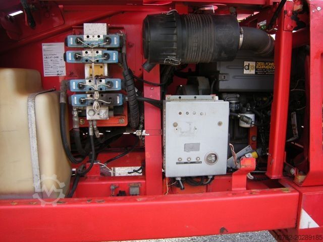 Arbeitsbühne  Arbeitsbühne Snorkelift TB-50D7, AH  17m
