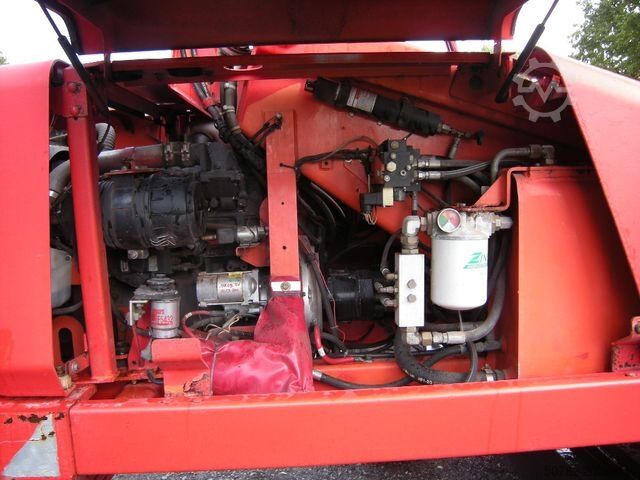 Arbeitsbühne  Arbeitsbühne Snorkelift SB-47JRT, AH  16m