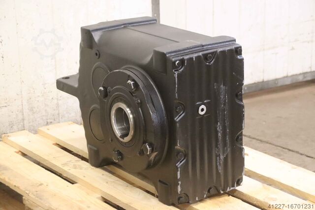 Caja de cambios 1:38 SEW-EURODRIVE 720/350/460 mm