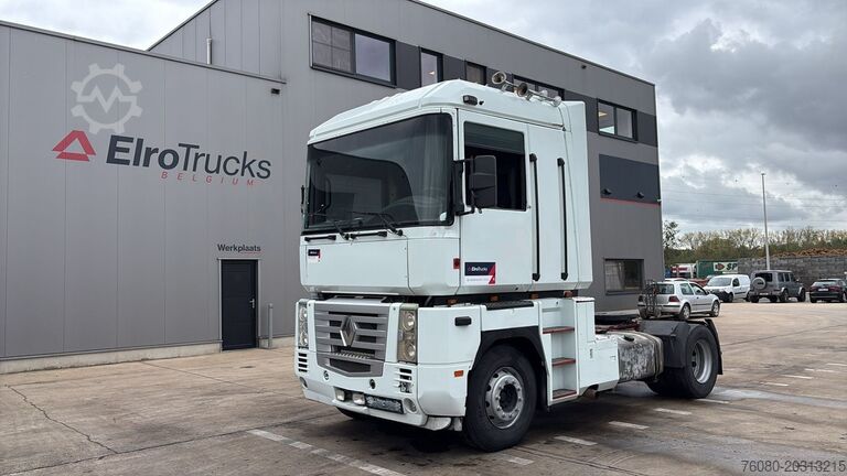 Tracteur standard Renault AE 440 Magnum E-tech (BOITE MANUELLE / MANUAL G...