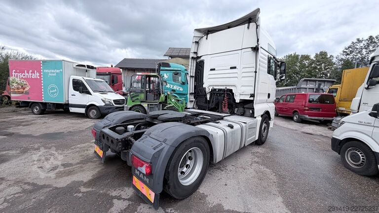 Standard nyergesvontató MAN TGX 18.500 Zgm 4x2 Bj 17