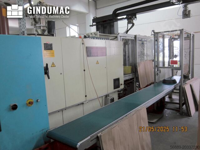 Machine hydraulique de moulage par injection KraussMaffei 350-2700 C2