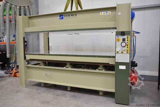 Veneer press Orma