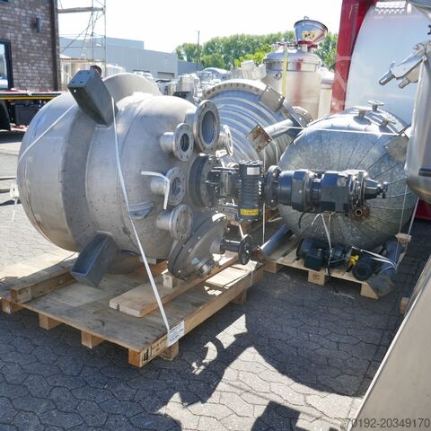 Réacteur chimique de 890 litres chauffant/rafraîchissant, Aisi 316 avec agitateur à ancre. Heinrich Nowak 9925