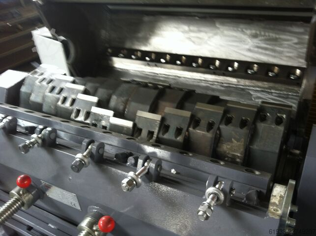 Granulator do dużych obciążeń Genox GXC1200T