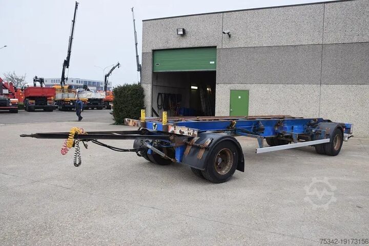 Transporte de contenedores Renders RAC 10.10 E
