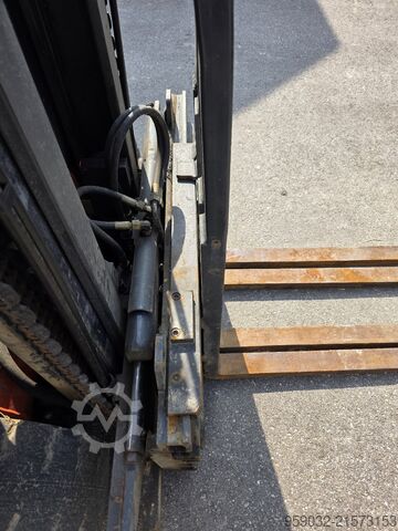 Heftruck op gas Linde H40