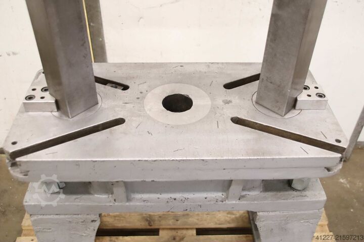 Spindelpresse Allgaier Säulendurchgang 300 mm