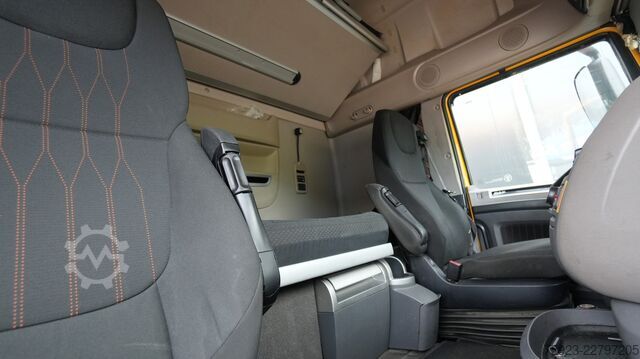 Standaard-SZM DAF XF 480 SSC tractor unit