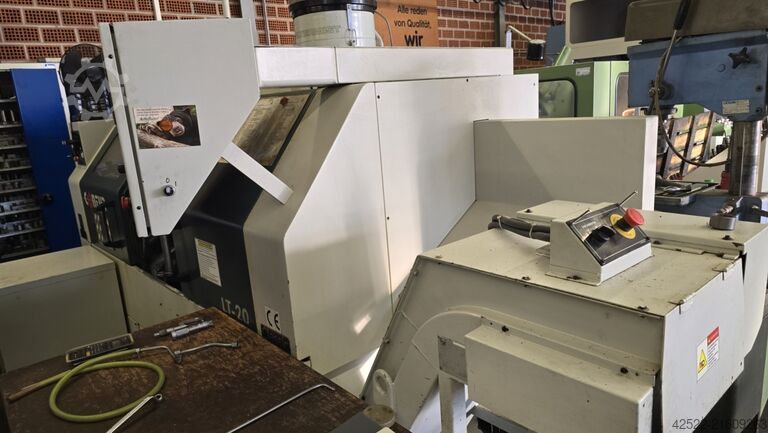 CNC Lathe Saeilo Contur LT 20 C