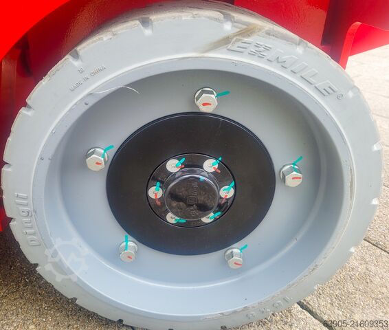 Scissor platform Magni ES 1412AC+