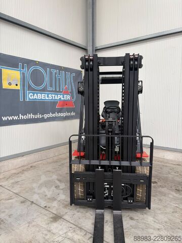 Carrello elevatore elettrico a 4 ruote EP EFL30 Pro + Fingertip + Waage
