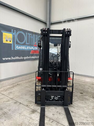 Carrello elevatore elettrico a 4 ruote EP EFL25 Pro + Fingertip + Waage