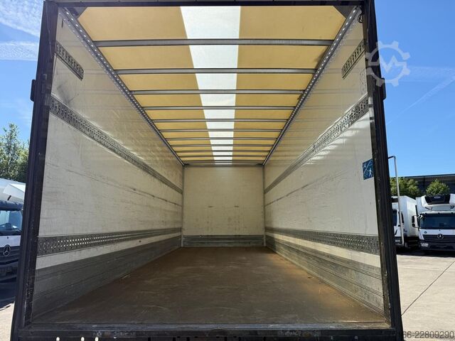 Vrachtwagen met bakwagen MERCEDES-BENZ ACTROS 1840 L Koffer 7,30 m LBW 1,5 T + 2.Liegen