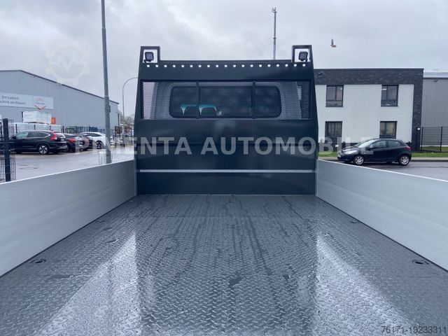 Pick-up van MERCEDES-BENZ Sprinter 517 43 DOKA 5,5t PRITSCHE AHK TEMPOMAT