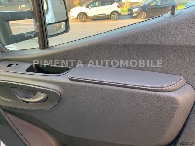 Three-way tipper van MERCEDES-BENZ Sprinter 517 43 DOKA 5,5t 3-S-KIPPER PENDELB AHK