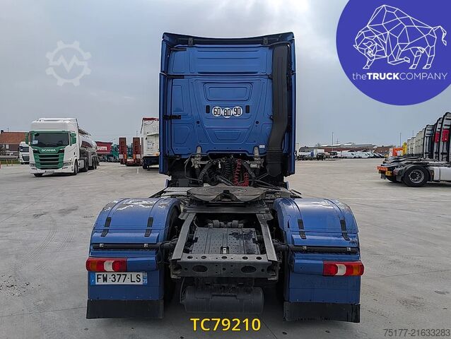 Standard-SZM Mercedes-Benz Actros 1853