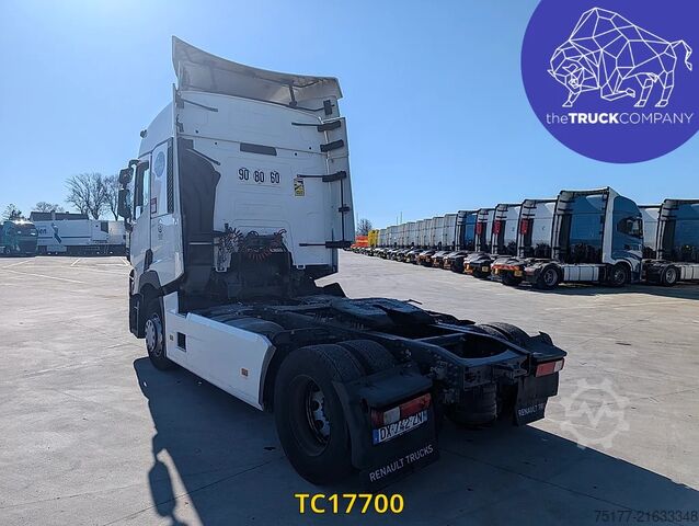 Standard-SZM Renault T 440