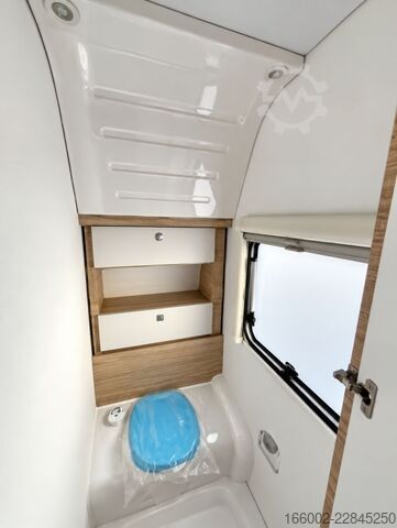 Caravan FENDT Bianco Activ 390 FHS 1.700 kg Lichtpaket